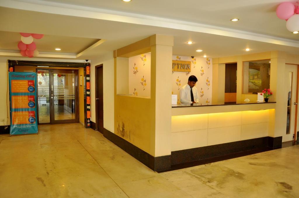 Nayagara Hotel