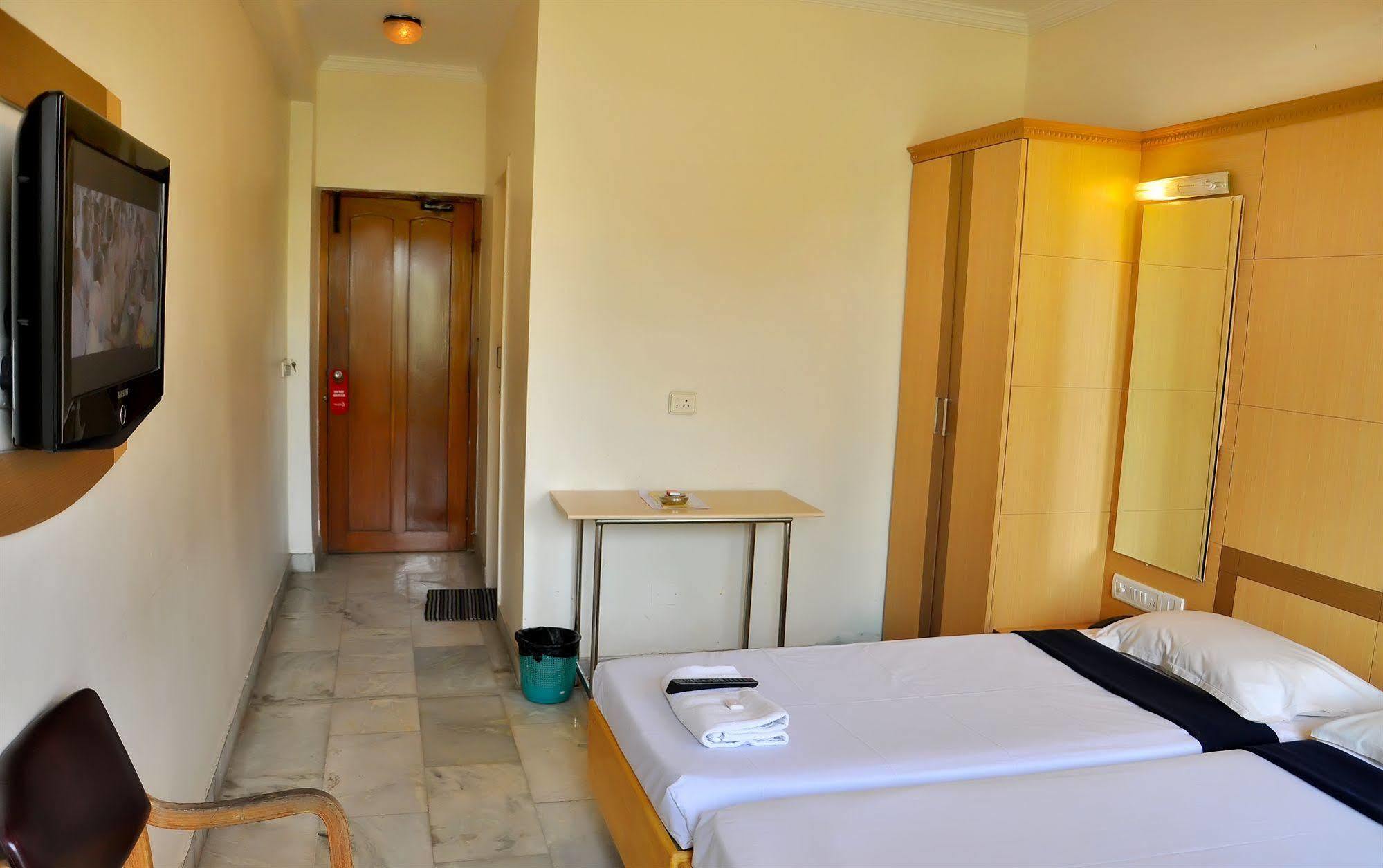 Hotel Nayagara 3*